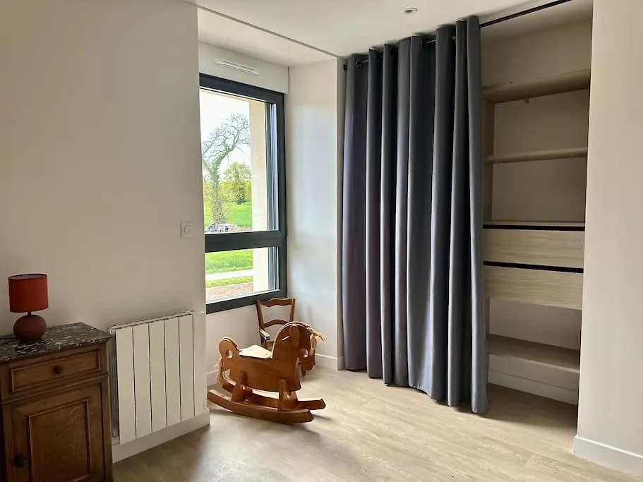 Entre St Malo Et Rennes, Grande Maison 12 Couchages Chez Yvonne Irodouer 0*,