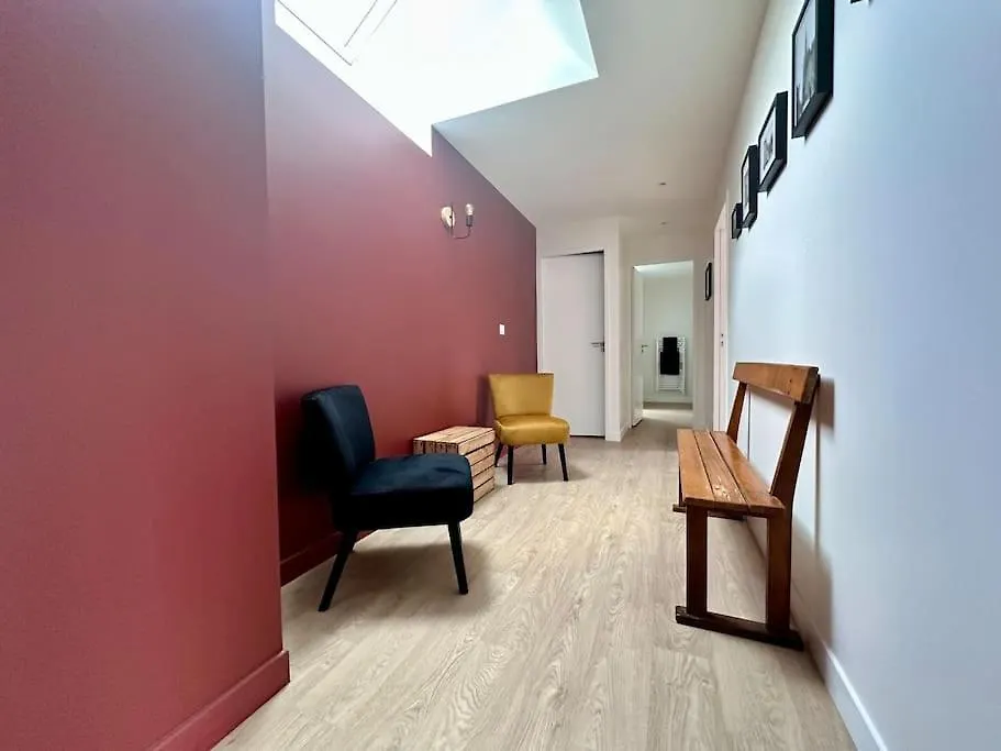 Holiday home Entre St Malo Et Rennes, Grande Maison 12 Couchages Chez Yvonne Irodouer France