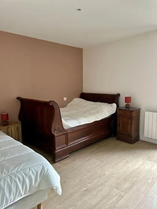 Holiday home Entre St Malo Et Rennes, Grande Maison 12 Couchages Chez Yvonne Irodouer France